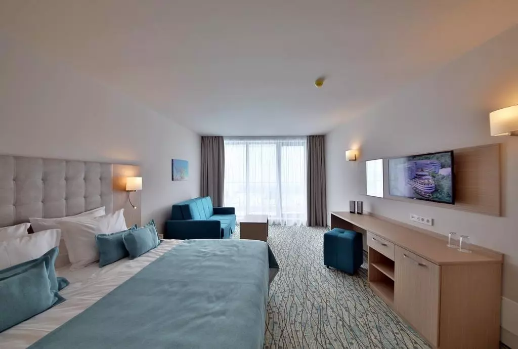 hotel astoria mare varna_shabavizparvaz_08.jpg